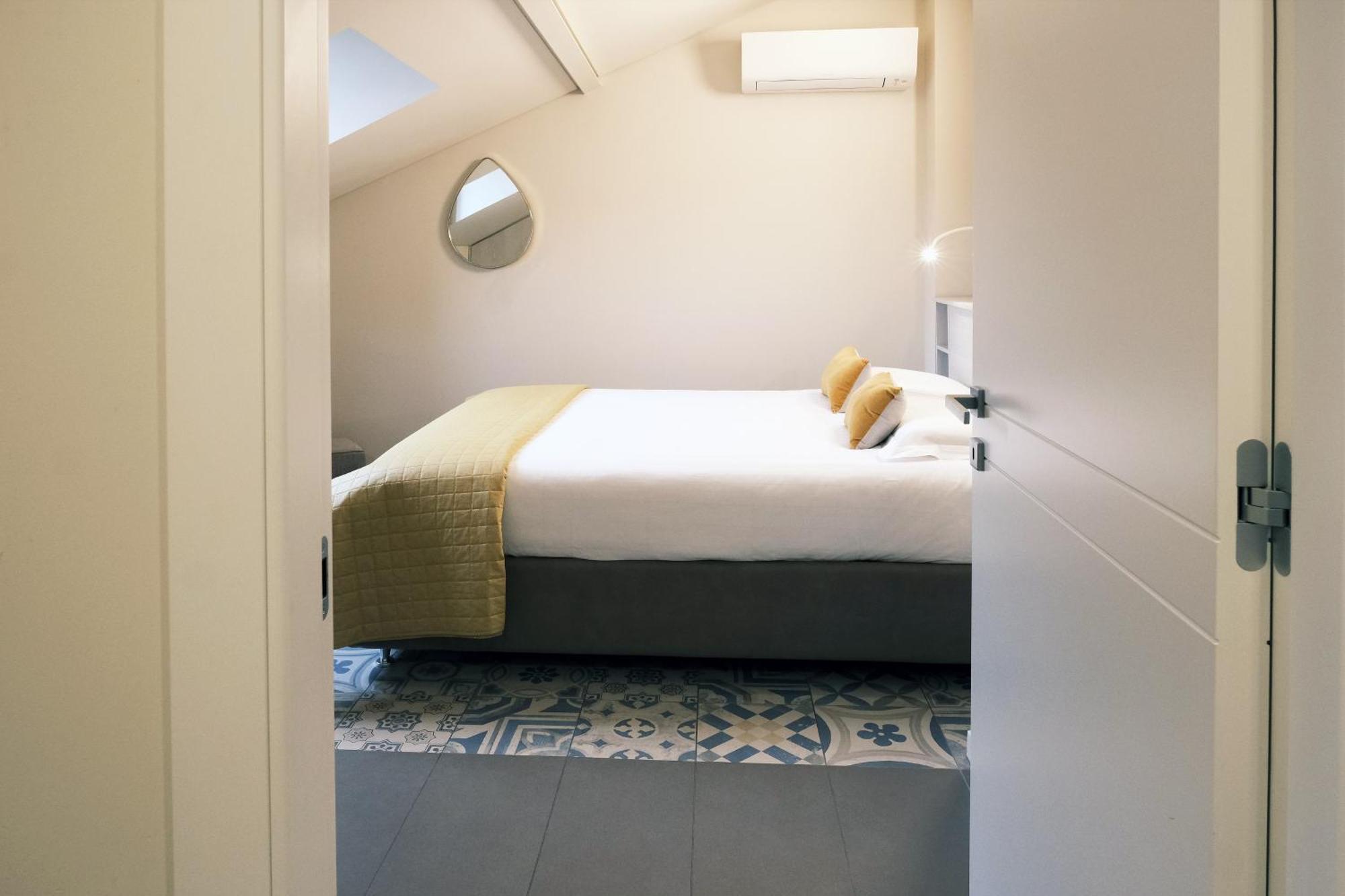 Comecasa 10 Minutes Walk From Duomo 2 Bedroom Apartment Milan Bagian luar foto