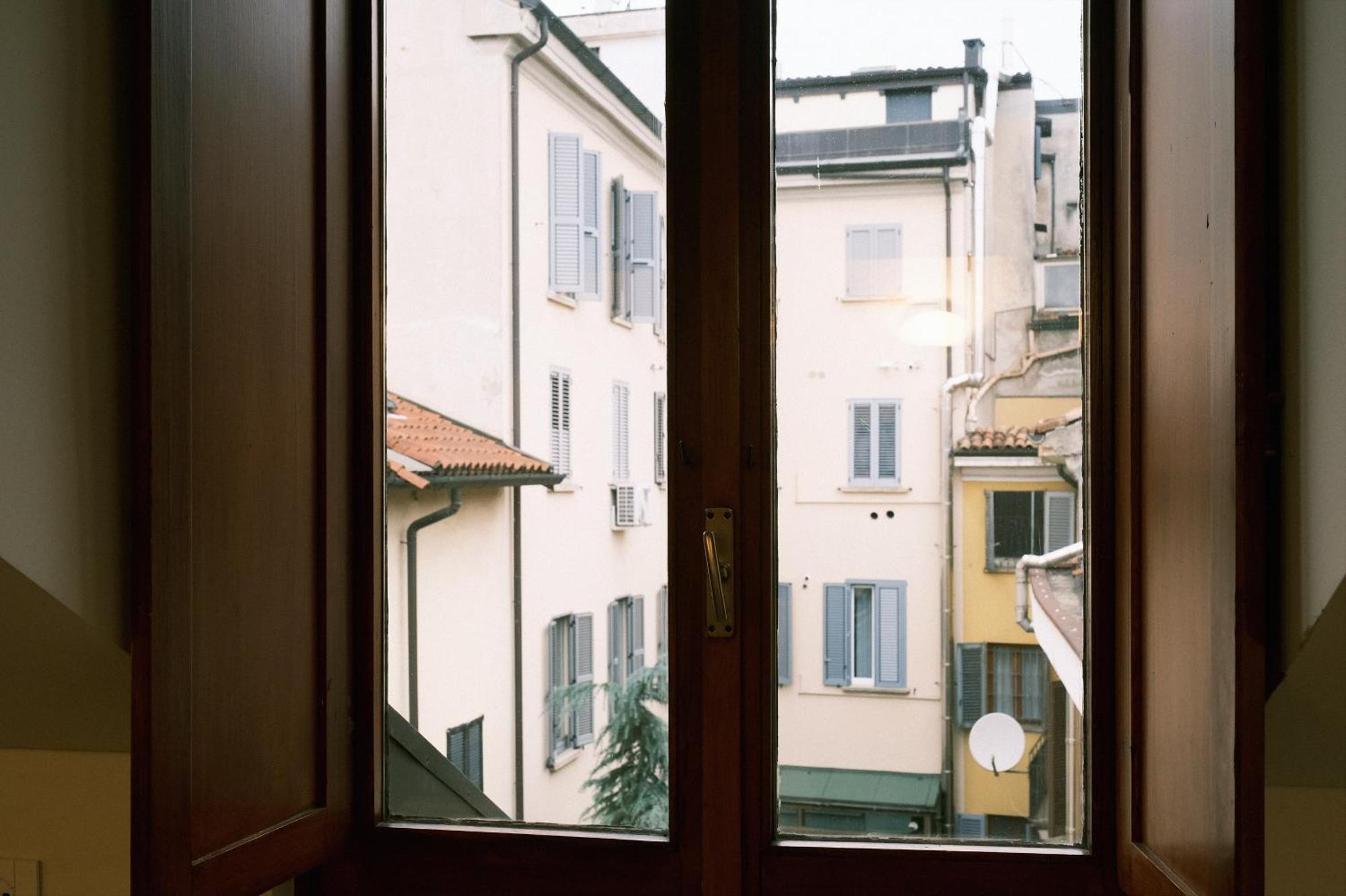 Comecasa 10 Minutes Walk From Duomo 2 Bedroom Apartment Milan Bagian luar foto