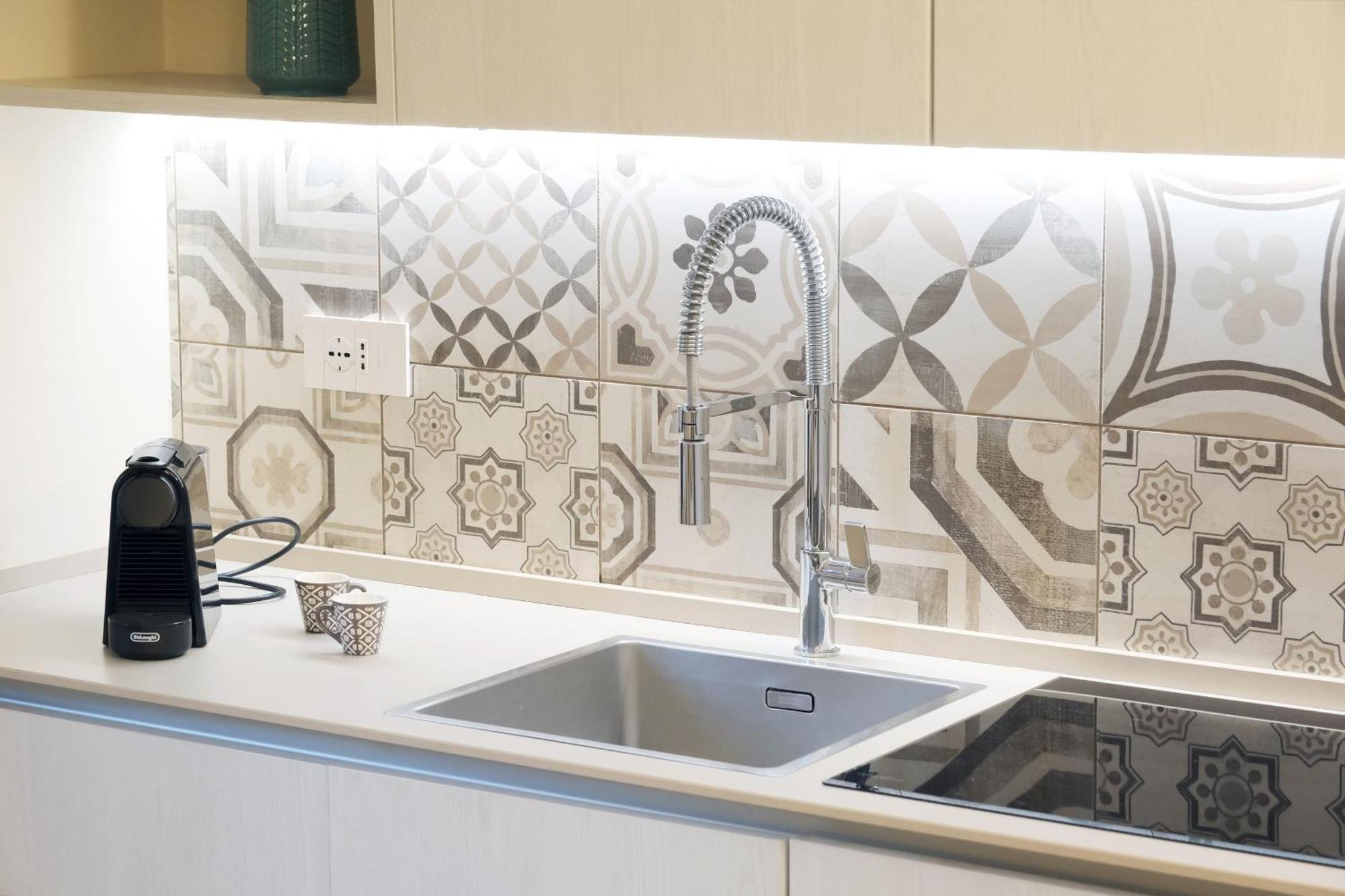 Comecasa 10 Minutes Walk From Duomo 2 Bedroom Apartment Milan Bagian luar foto